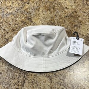 lululemon athletica Both Ways Reversible Bucket Hat